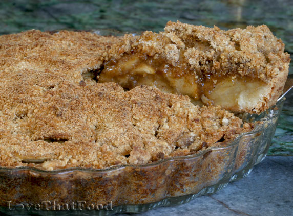 Apple Tart with Crumb Topping