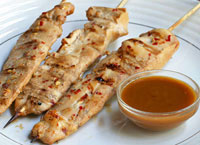 Chicken Satay with Peanut Sauce