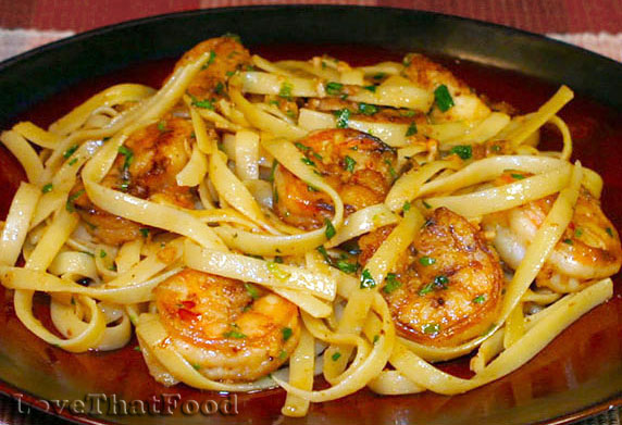 Lemon Garlic Shrimp with Fettuccine