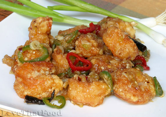 Crispy Sweet and Spicy Shrimp Recipe with Picture - LoveThatFood.com